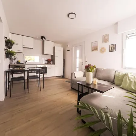 Tinyhaus Am Feldmarksee Apartment *